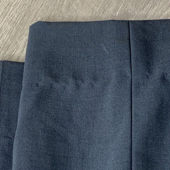 Talbots Stretch Pants Womens Size 12 Black Slacks Hip Zip Button Close Pleats - Picture 4 of 9